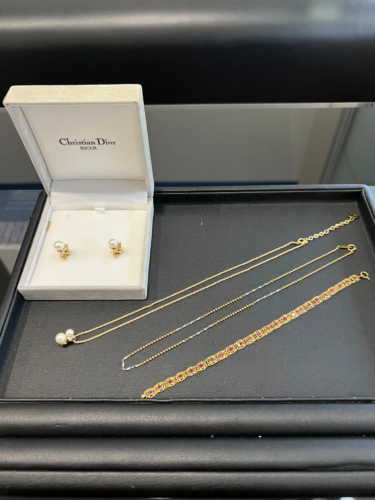 エルメスのシャツ・ブランドバッグ・アクセサリーをお買取いたしました